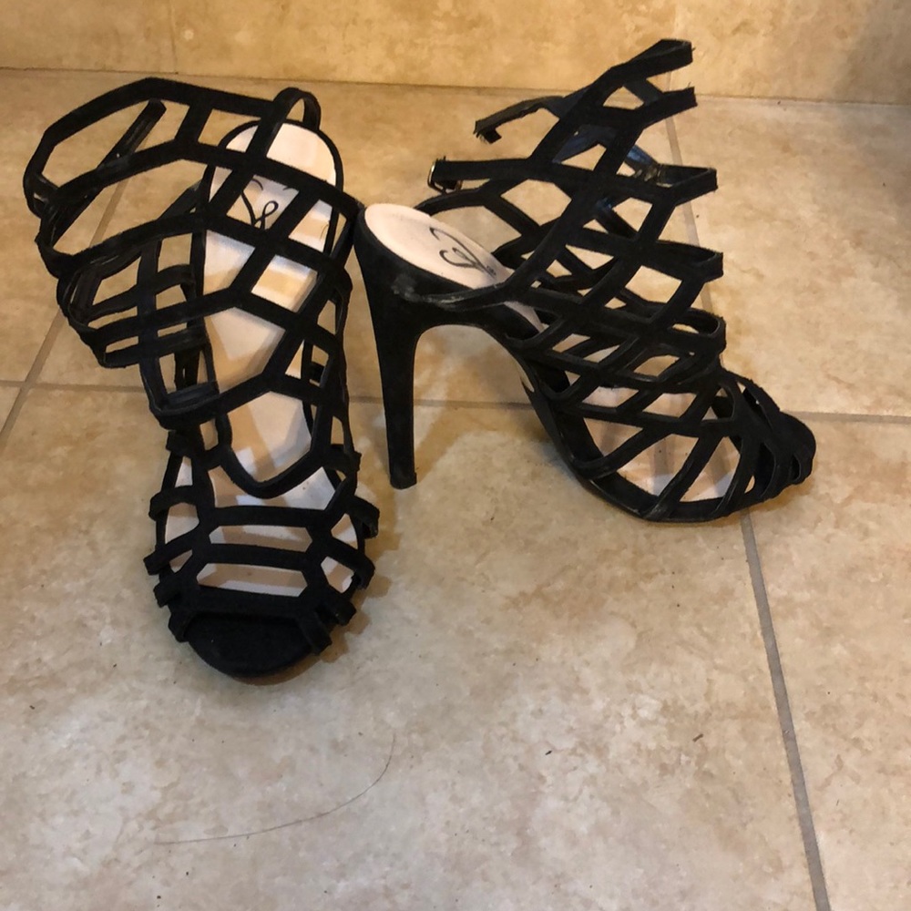 Black heel